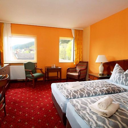 Hotel Neustaedter Hof Titisee-Neustadt Bagian luar foto